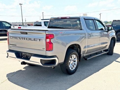 Used 2023 Chevrolet Silverado 1500 LT w/ LPO, Dark Essentials Package AWD/4WD image 4