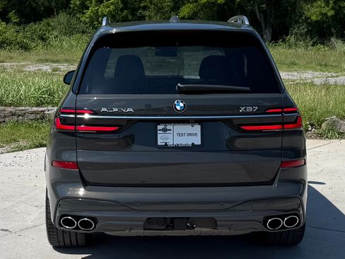 Used 2024 BMW ALPINA XB7 AWD/4WD image 6