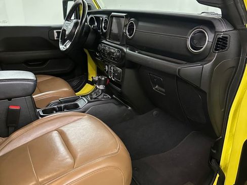 Used 2023 Jeep Wrangler Unlimited Sahara w/ Cold Weather Group image 35