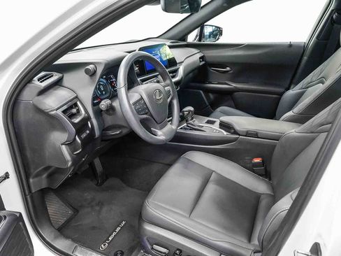 Used 2024 Lexus UX 250h FWD image 18