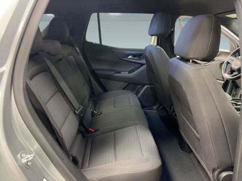 Certified 2025 Chevrolet Equinox LT image 30