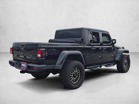 Used 2023 Jeep Gladiator Sport AWD/4WD image 5