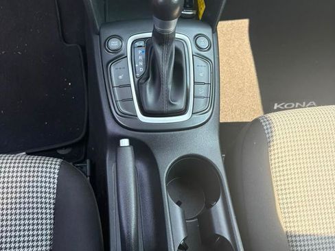 Used 2018 Hyundai Kona SEL FWD image 13