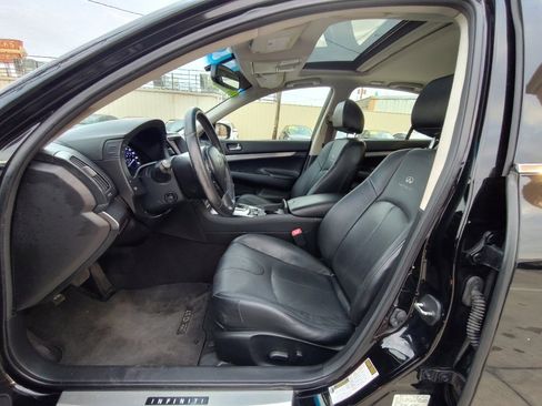 Used 2013 INFINITI G37 x w/ Premium Pkg image 14