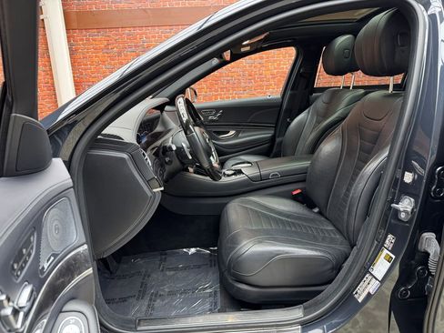 Used 2020 Mercedes-Benz S 560 4MATIC Sedan image 21
