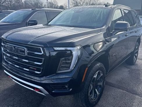 New 2026 GMC Yukon AT4 w/ AT4 Premium Package image 1
