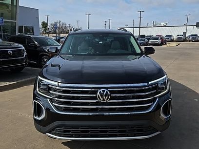New 2026 Volkswagen Atlas SE