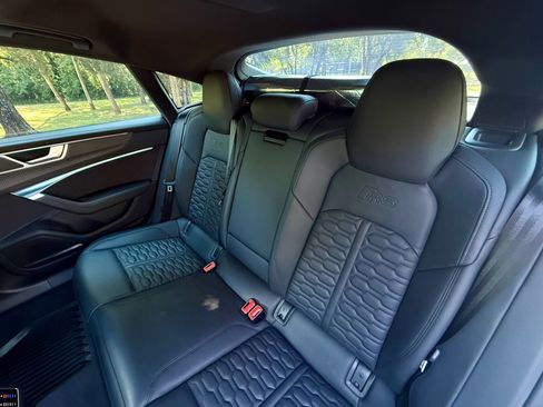 Used 2024 Audi RS 7 Performance AWD/4WD image 16