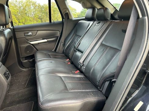 Used 2013 Ford Edge Limited w/ Driver Entry Pkg image 13