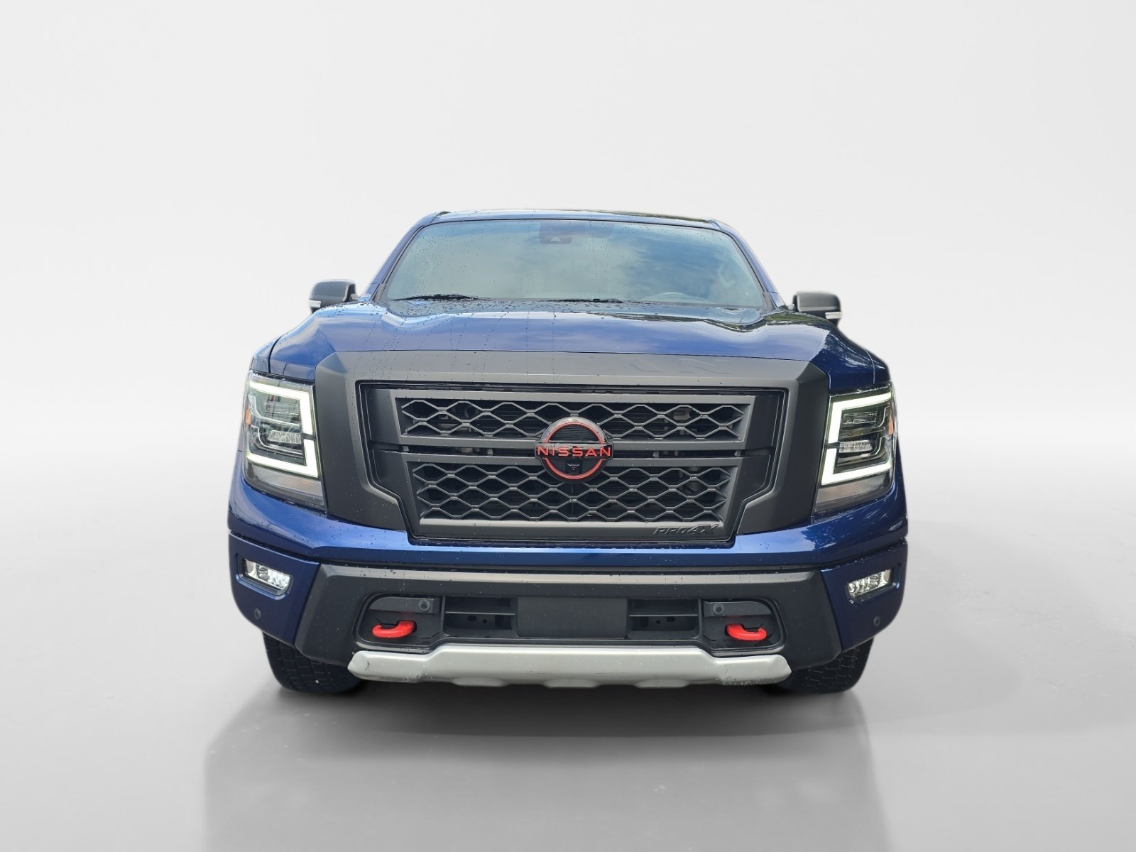 Certified 2024 Nissan Titan PRO-4X w/ Pro-4x Convenience Package AWD/4WD image 9