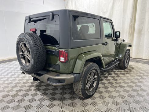 Used 2016 Jeep Wrangler Sahara AWD/4WD image 3
