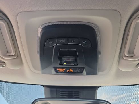 Used 2026 Toyota Corolla LE FWD image 27