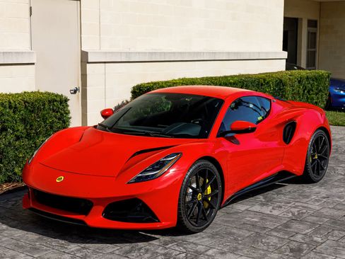 New 2025 Lotus Emira image 34