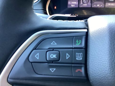 New 2025 Jeep Grand Cherokee L Laredo w/ Luxury Tech Group I image 29