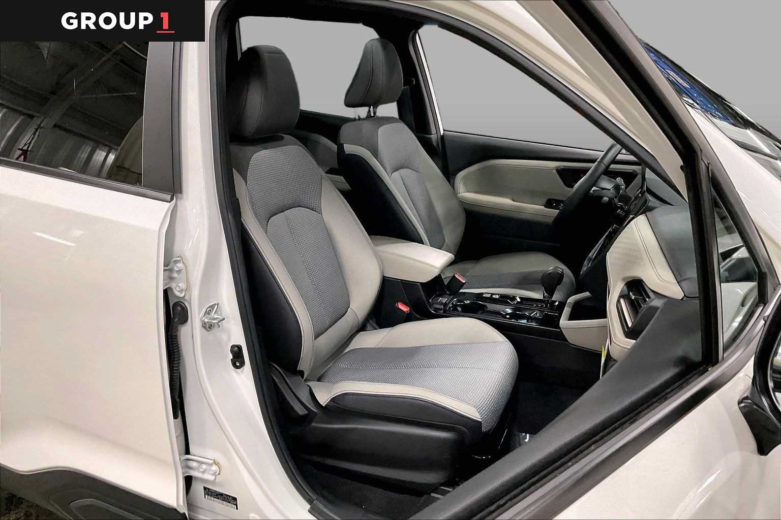 Used 2026 Subaru Forester Premium AWD/4WD image 9