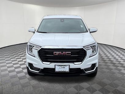 Used 2024 GMC Terrain SLE