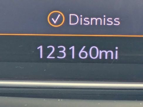 Used 2019 GMC Sierra 1500 AT4 w/ AT4 Premium Package AWD/4WD image 32