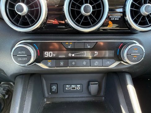 Used 2024 Nissan Sentra SR image 27