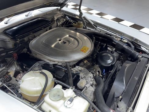 Used 1988 Mercedes-Benz 560 SL image 62