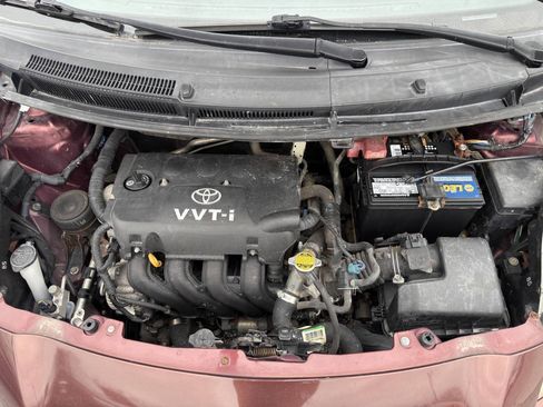 Used 2010 Toyota Yaris 2-Door Hatchback FWD image 15