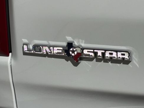 New 2026 RAM 1500 Lone Star AWD/4WD image 9