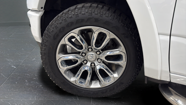 Used 2022 RAM 1500 Laramie w/ Sport Appearance Package AWD/4WD image 40