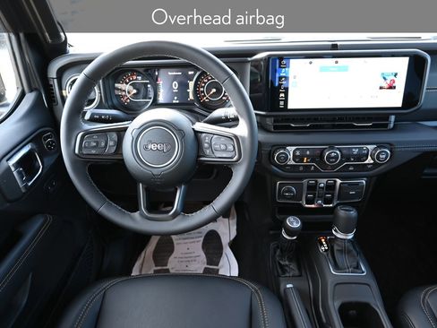 New 2025 Jeep Gladiator Sport image 24