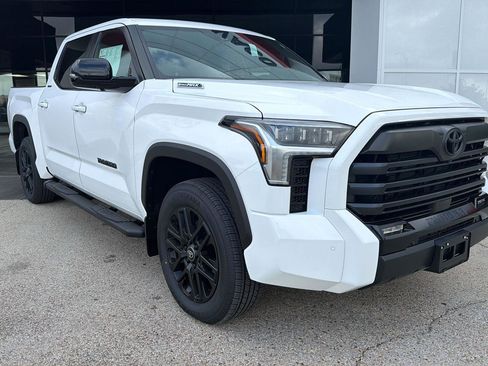 New 2026 Toyota Tundra Limited image 2