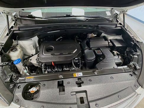 Used 2017 Hyundai Santa Fe Sport w/ 2.4L Tech Package 04 AWD/4WD image 35
