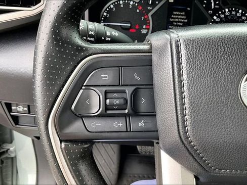 Used 2025 Toyota Tundra SR5 w/ SR5 Convenience Package AWD/4WD image 10