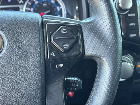 Used 2017 Toyota 4Runner TRD Off-Road AWD/4WD image 23