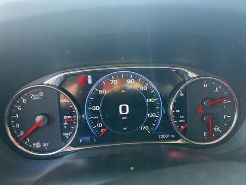 Used 2021 GMC Acadia Denali w/ Denali Technology Package image 9