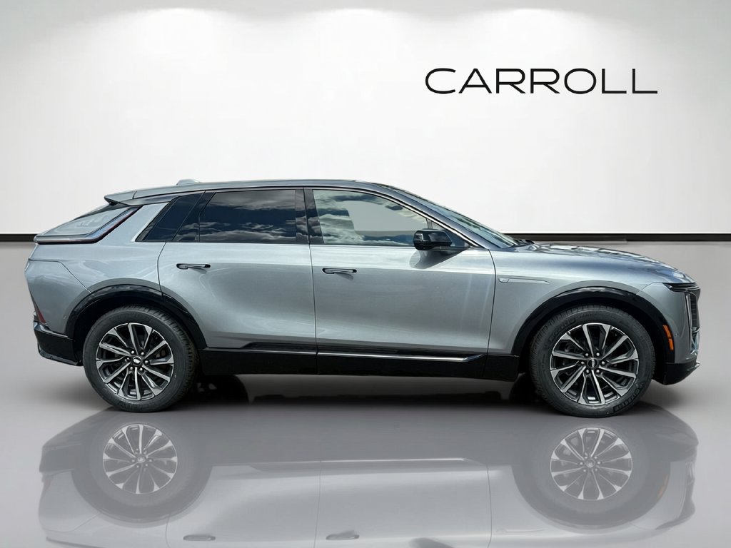 Certified 2024 Cadillac Lyriq Sport RWD image 2