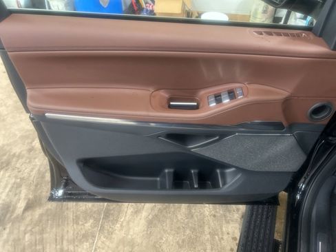 New 2025 Lincoln Navigator Reserve image 11