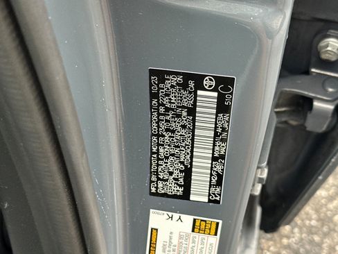 Certified 2024 Toyota Prius Prime SE image 32