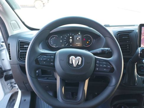 New 2026 RAM ProMaster 2500 w/ Premium Convenience Group FWD image 19