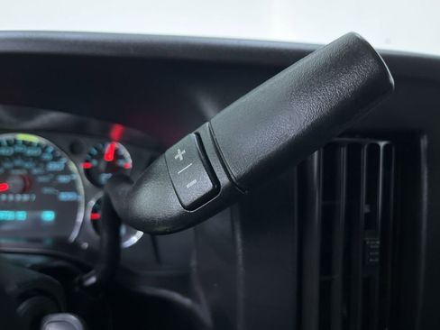 Used 2019 Chevrolet Express 3500 Extended w/ Driver Convenience Package image 23