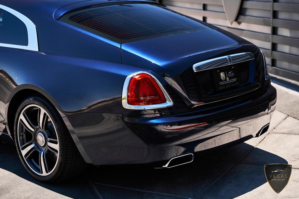 Used 2017 Rolls-Royce Wraith RWD image 10