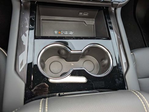 New 2026 GMC Yukon Elevation image 24