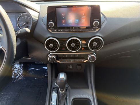Used 2023 Nissan Sentra S FWD image 16