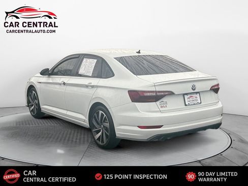 Used 2019 Volkswagen Jetta GLI image 3