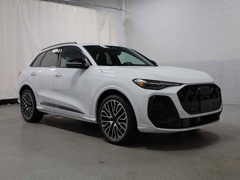 New 2026 Audi SQ5 Premium Plus AWD/4WD image 13