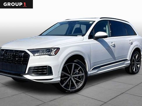 Used 2023 Audi Q7 Premium Plus w/ Premium Plus Package image 1