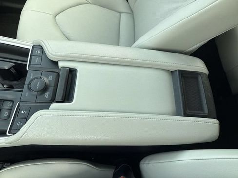 Used 2026 Toyota Grand Highlander AWD image 20