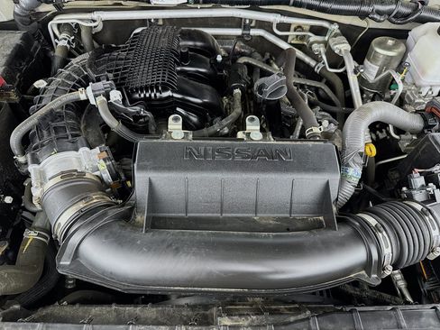 Used 2024 Nissan Frontier S w/ Technology Package RWD image 38