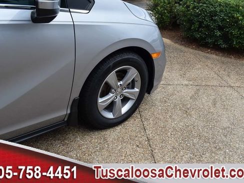 Used 2019 Honda Odyssey EX-L image 16