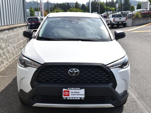 Certified 2024 Toyota Corolla Cross L AWD/4WD image 2