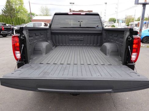 Used 2022 GMC Sierra 1500 Pro w/ Pro Value Package AWD/4WD image 24