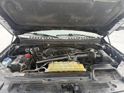 Used 2021 Ford Expedition Max XLT image 6