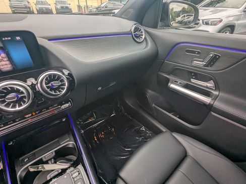 Certified 2023 Mercedes-Benz GLA 250 4MATIC image 4